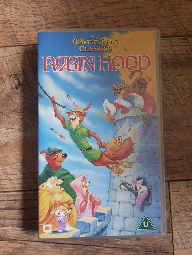 Preview of the first image of Walt Disney Robin Hood VHS Tape.