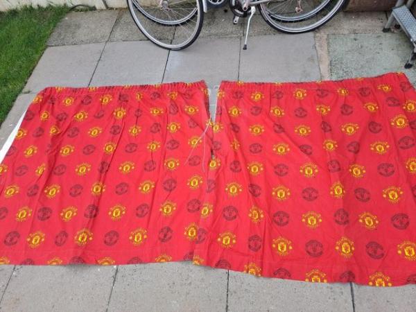 Image 1 of Manchester United (black out ) curtains.
