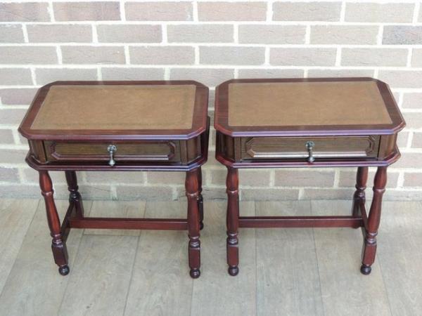 Image 3 of Pair of Retro Bedside Tables (UK Delivery)