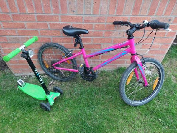 Image 1 of Child's Specialized Hotrock bike and Microscooter