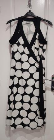 Image 3 of New with Tags Wallis Summer Wrap Dress Size 16