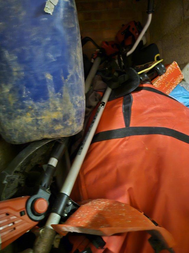 Preview of the first image of a big petrol strimmer I have only used it once.