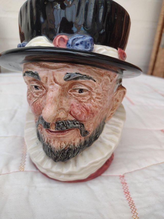 Preview of the first image of Doulton Beefeaters toby jug large size.