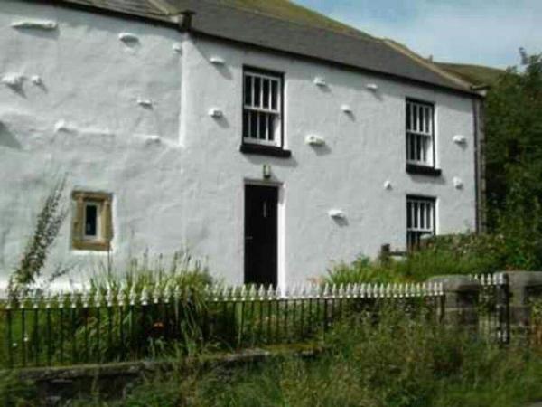 Image 2 of Holiday cottage in the Howgills, Cumbria.