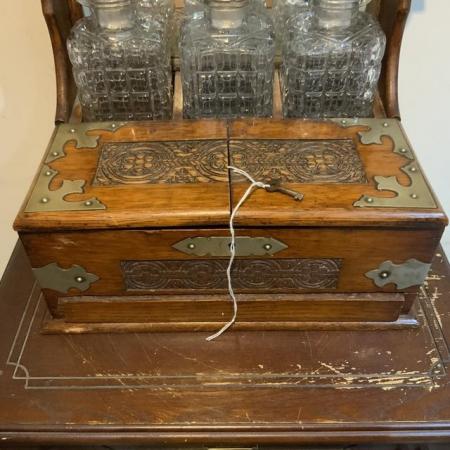 Image 3 of Tantalus three decanter’s & Games in oak case