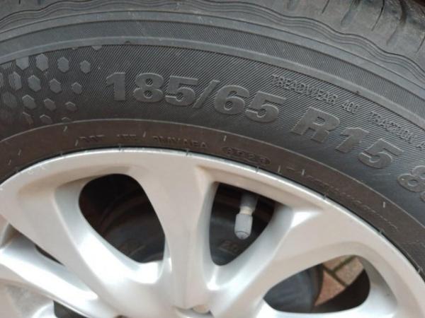 Image 3 of Mazda2 15 inch alloy wheel with tyre