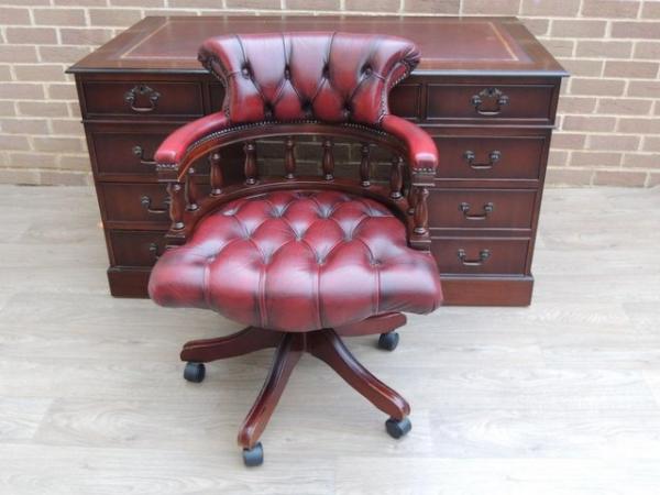 Image 2 of Chesterfield Desk + Chair Set (UK Delivery)