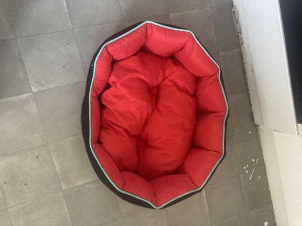 Image 4 of Dog bed.Small to medium