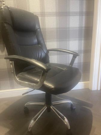 Image 3 of Black Faux leather swivel desk chair with Adjustable Height,