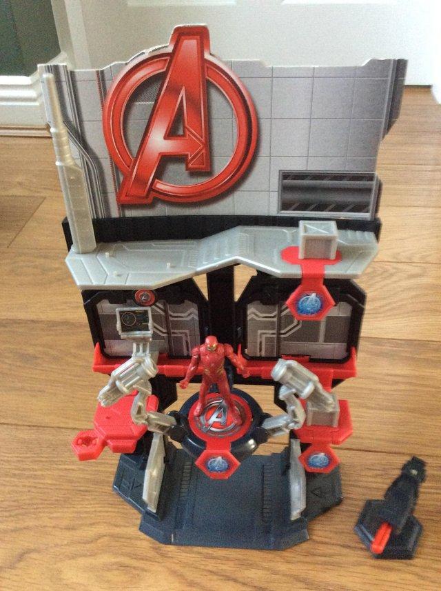 Preview of the first image of Marvel Iron Man Civil War Playset.