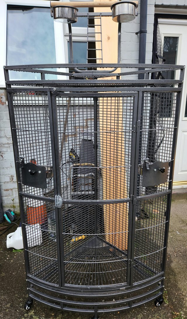 Preview of the first image of Large corner parrot cage.