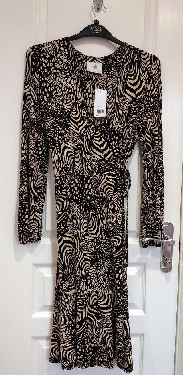 Preview of the first image of New with Tags Wallis Petite Wrap Dress Size UK 8.