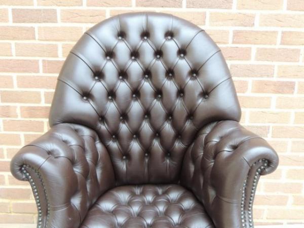 Image 5 of Chesterfield Directors Luxury Fully Buttoned Chair (UK Deliv