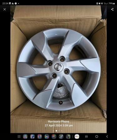 Image 2 of Alloy wheels full set no tyres