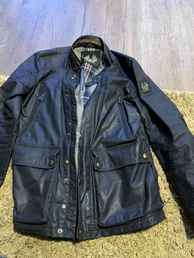 Preview of the first image of Men’s Belstaff Motorcycle Wax Jacket size 44 large.