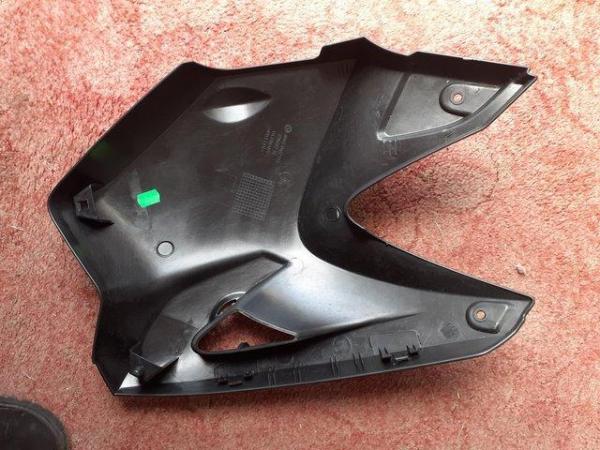 Image 2 of Bmw R1200 Gs 04-12 Genuine left hand fuel tank side panel