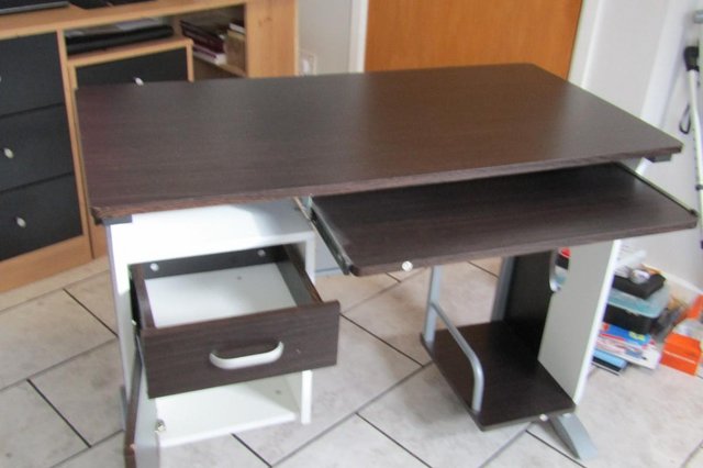 Preview of the first image of Metal Frame Computer Desk.