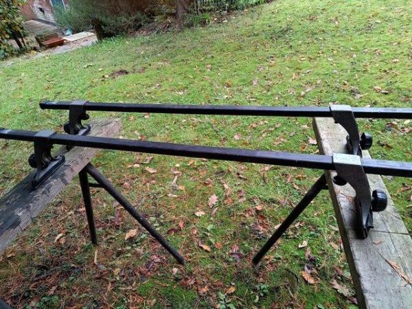 Image 2 of Thule roof rack for vehicle with guttering