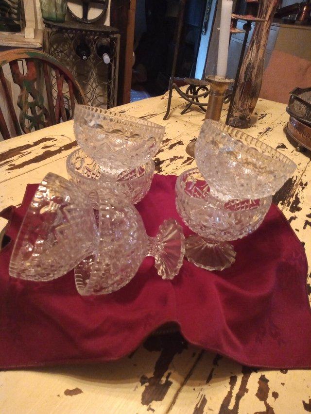 Preview of the first image of Set of six old crystal sundae dishes.