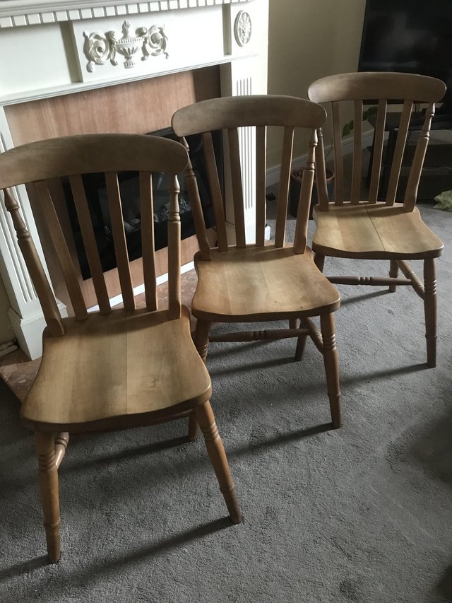 Preview of the first image of 3x farmhouse style chairs.
