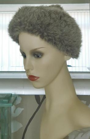 Image 1 of Lovely Ladies Brown Faux Fur Bobble Hat     BX37