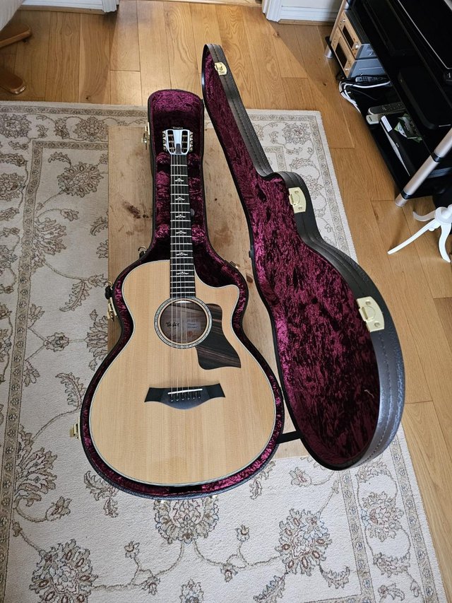 Preview of the first image of Taylor 612 CE Grand Concert.