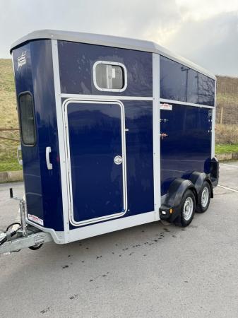 Image 1 of Ifor Williams 511 horse trailer