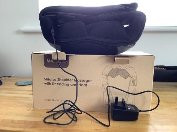 Image 2 of Shoulder Massager with Heat 3 settings