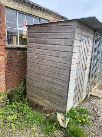 Image 5 of Dog kennel for sale in good condition