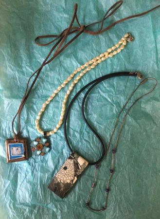 Image 2 of Mixed lot:4 necklaces-2 new, 1 ring, 2 pairs silver earrings