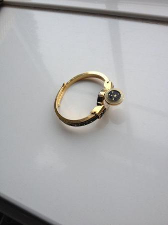 Image 3 of Ladies clasp watch in very good condition