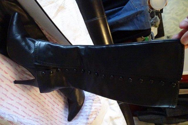 Image 5 of Designer ladies knee high black leather boots size 39
