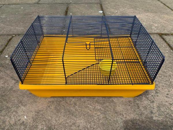 Image 2 of Slavic gerbil / hampster cage & carry box