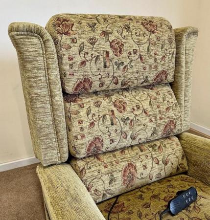 Image 2 of LUXURY ELECTRIC RISER RECLINER DUAL MOTOR CHAIR CAN DELIVER