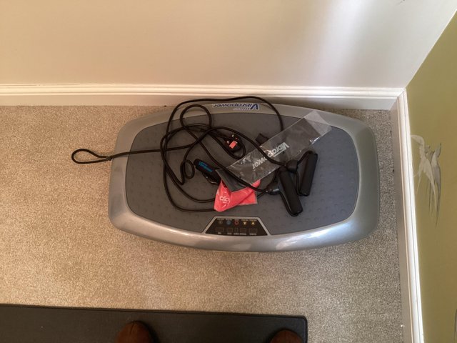 Preview of the first image of Vibrapower exercise plate.