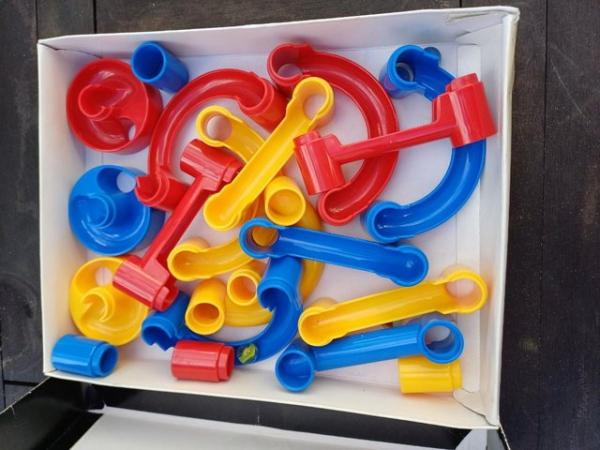 Image 3 of Relive the Classics! Marble Run - all pieces complete
