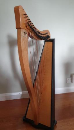 Image 6 of Dusty Strings Ravenna 26 Lever Harp with Deluxe Travel Case