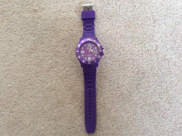 Preview of the first image of Ice Analog Mauve Man or Women’s Watch.