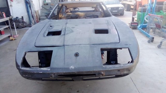 Preview of the first image of Body of Maserati Indy 4.2.