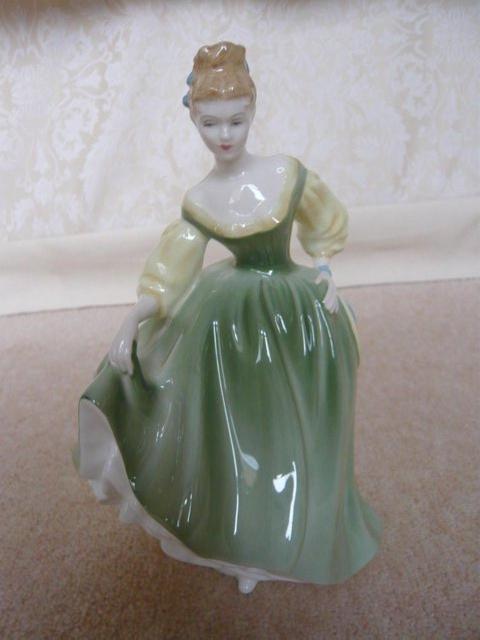 royal+doulton+figurines - Collectibles Buy and Sell with zero fees |  Preloved
