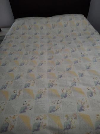 Image 1 of KING SIZE DUVET SET DUVET COVER WITH 2 PILLOW CASES  £4 NO O