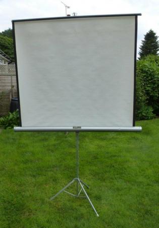 Image 1 of Free Standing Projector Screen