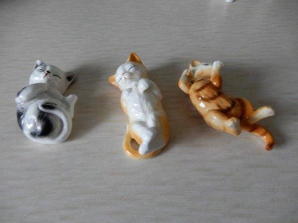 Image 1 of Bone China CATS OF CHARACTER  from Danbury Mint
