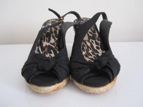 Image 2 of Ladies wedge sandals size 5 like new