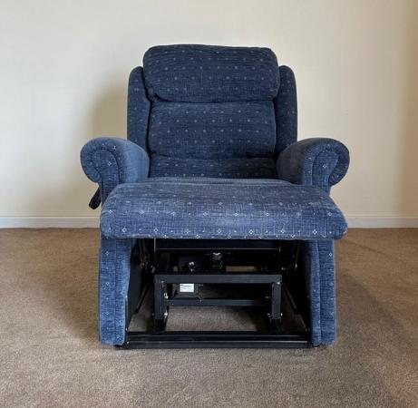 Image 6 of PRIMACARE ELECTRIC RISER RECLINER BLUE CHAIR ~ CAN DELIVER