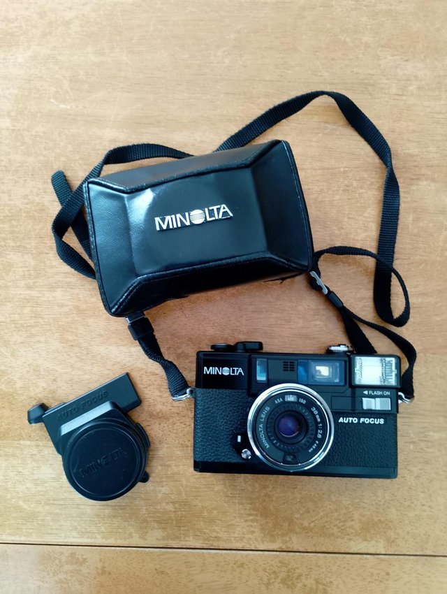 Preview of the first image of Minolta Hi-Matic AF2 Beautiful condition.