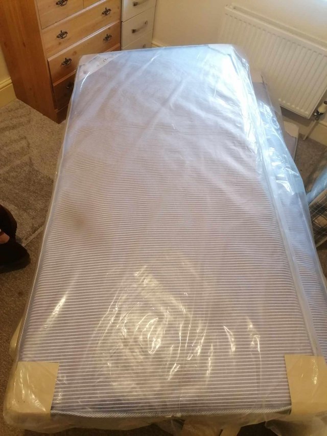 Preview of the first image of New mattress beaucare medical single.