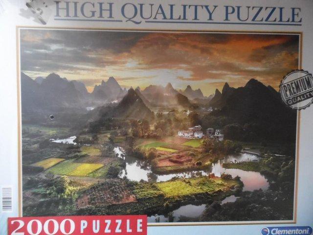 Preview of the first image of 2,000 piece Jigsaw - Chinese rural scene.