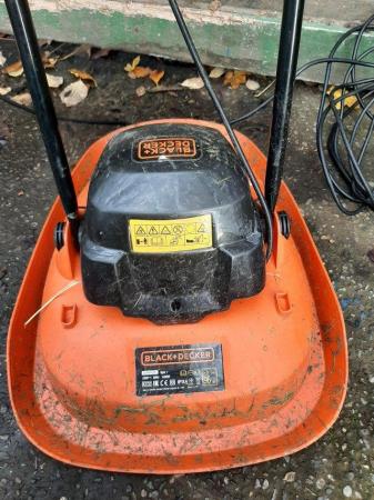 Image 2 of Black & Decker Hover Mower (similar to flymo)