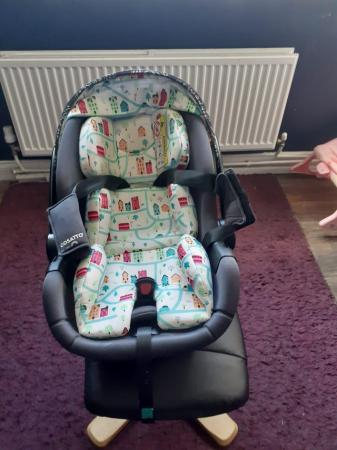 Image 1 of A Baby car seat NEW BORN UP